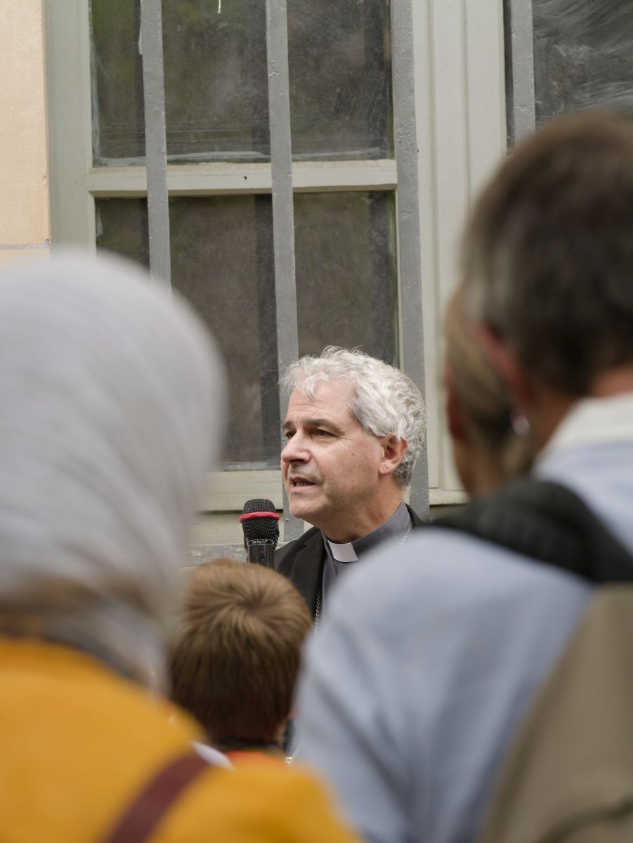 Canonisation des 16 Carmélites de Compiègne : Procession et chemin de croix. © Yannick Boschat / Diocèse de Paris.