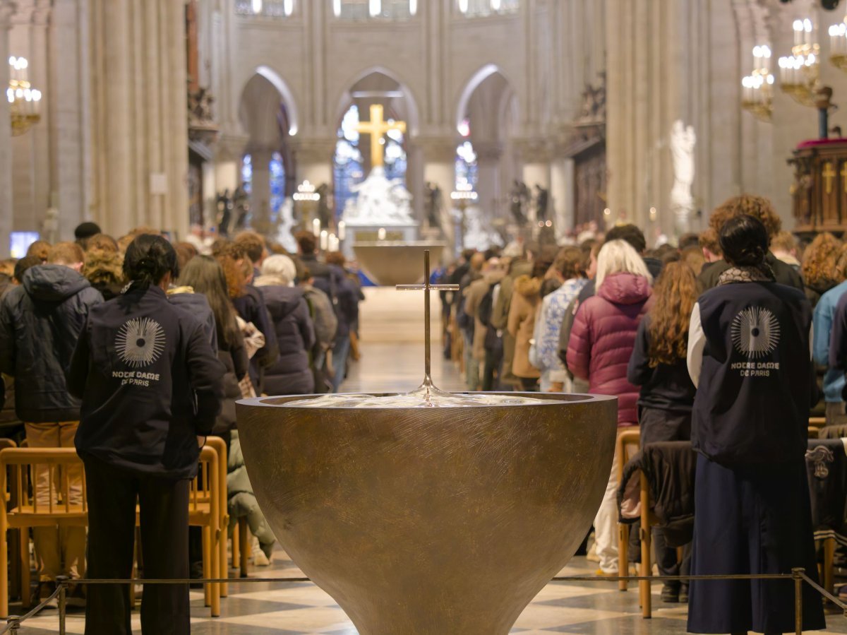 Messe de réouverture de Notre-Dame pour les collégiens et lycéens. © Yannick Boschat / Diocèse de Paris.