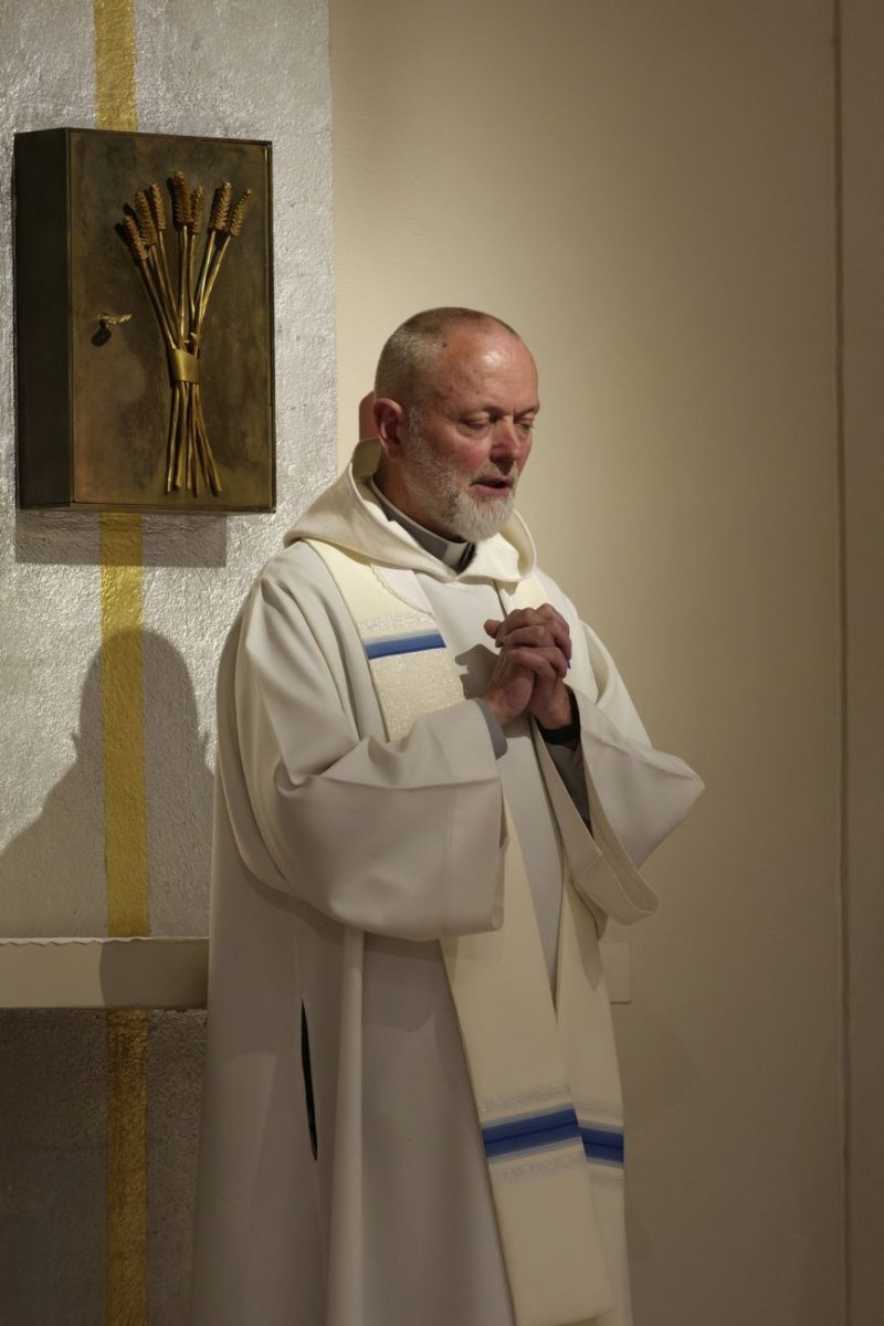 Père Philippe Mura, rsv, curé de Notre-Dame de La Salette (15e). © Trung Hieu Do.