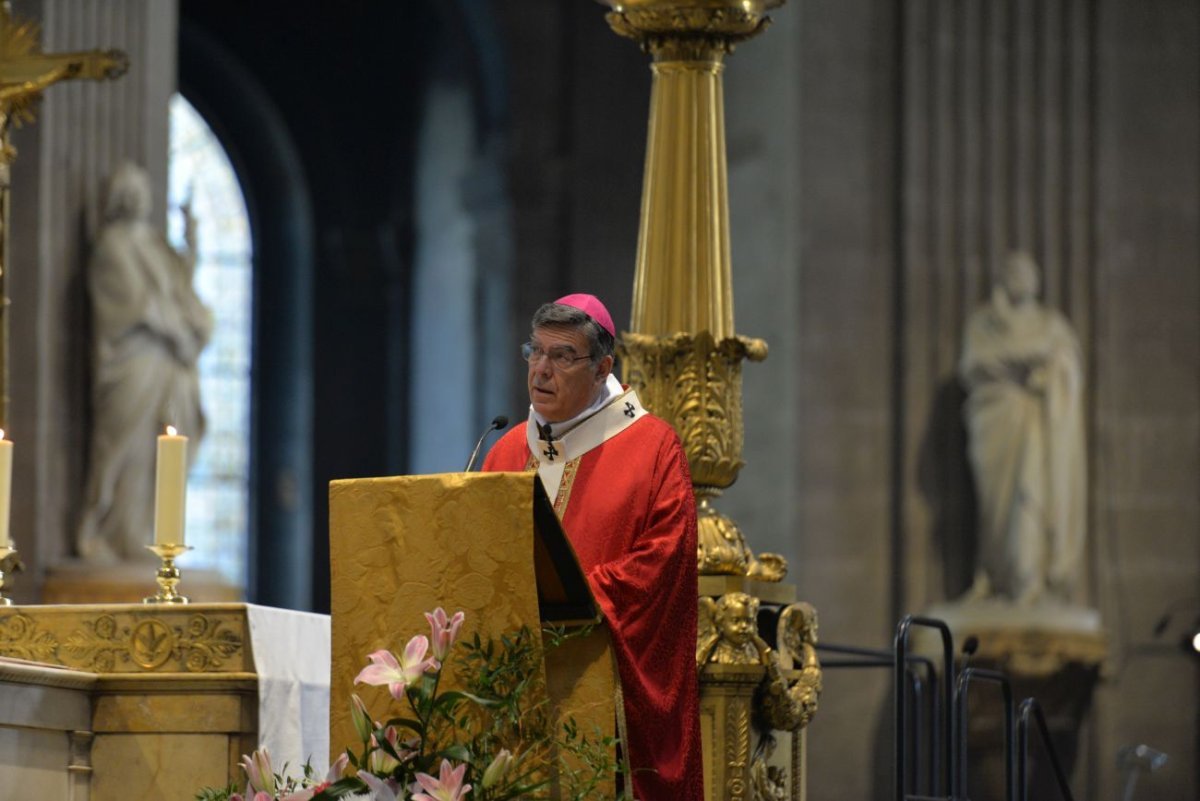 Ordinations des diacres permanents 2021. © Marie-Christine Bertin / Diocèse de Paris.