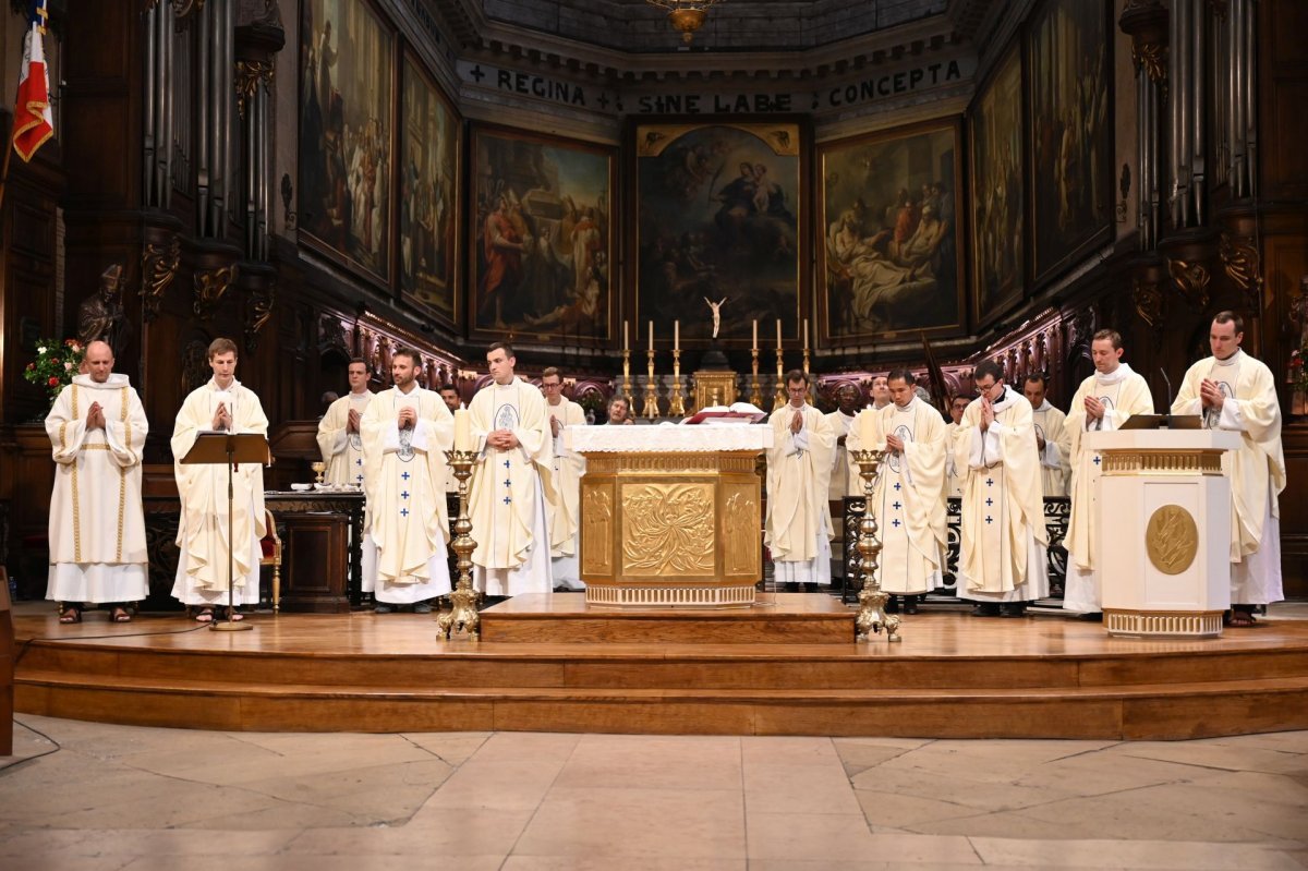 Messe des nouveaux prêtres à Notre-Dame des Victoires. © Marie-Christine Bertin / Diocèse de Paris.