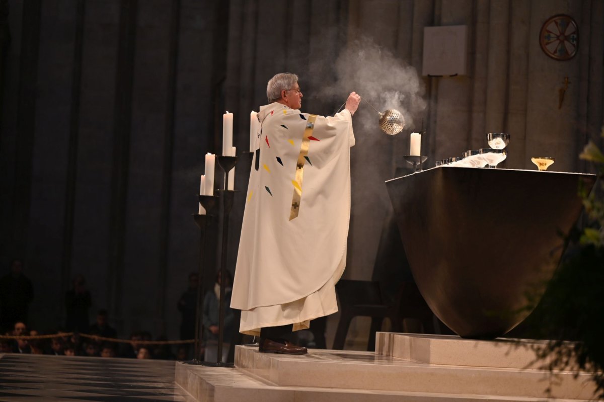 Messe de réouverture de Notre-Dame pour les collégiens et lycéens. © Marie-Christine Bertin / Diocèse de Paris.