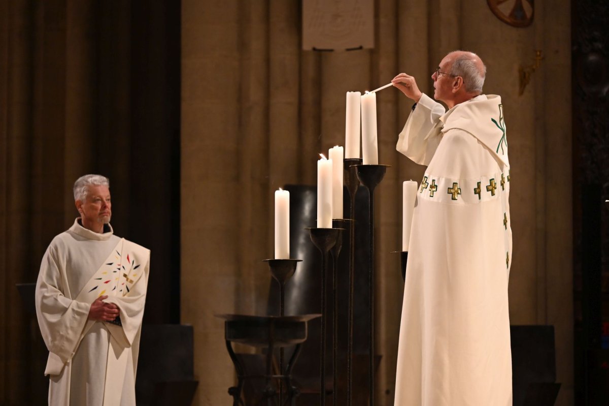 Vêpres du jeudi 12 décembre 2024 à Notre-Dame de Paris. © Marie-Christine Bertin / Diocèse de Paris.