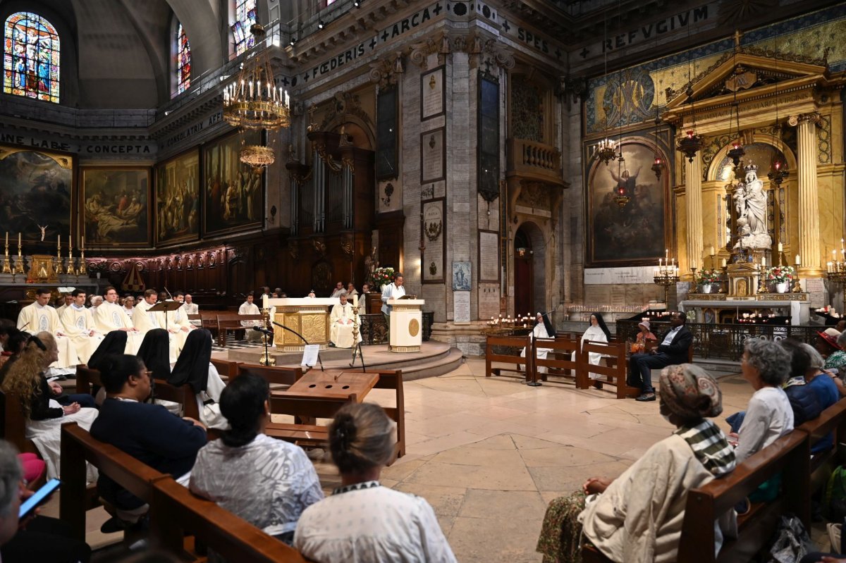 Messe des nouveaux prêtres à Notre-Dame des Victoires. © Marie-Christine Bertin / Diocèse de Paris.
