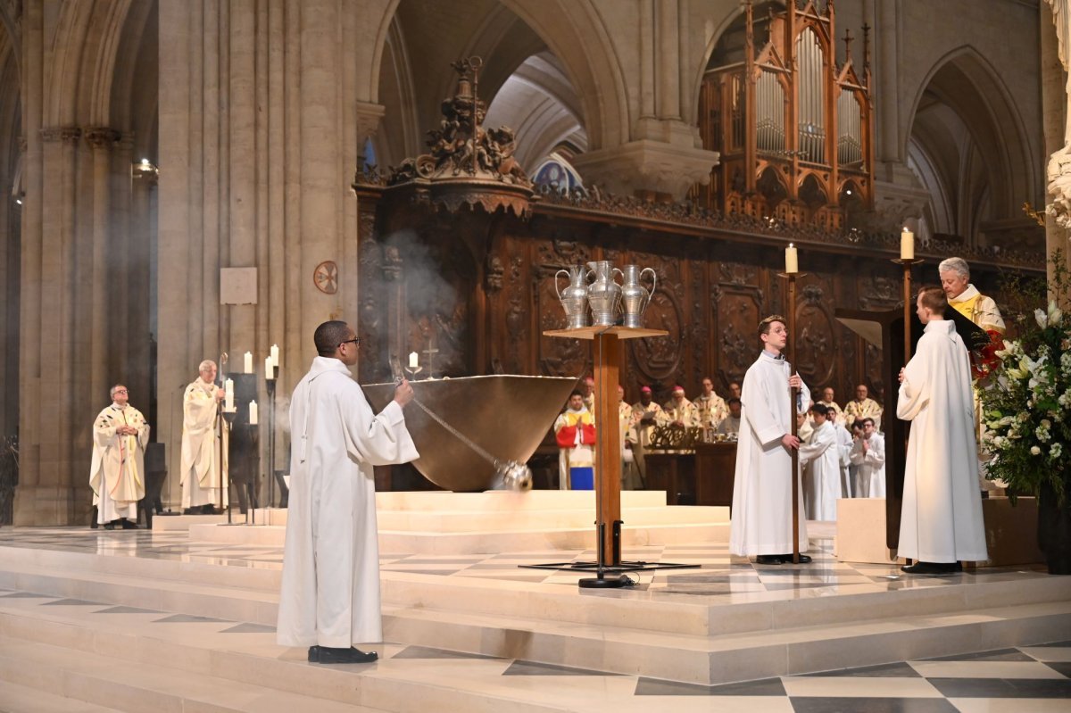 Messe chrismale 2025. © Marie-Christine Bertin / Diocèse de Paris.