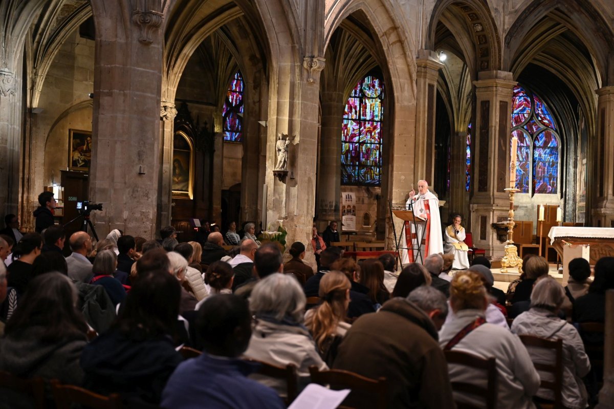 Catéchèse sur le sacrement du baptême. Lundi 5 mai 2025. © Marie-Christine Bertin / Diocèse de Paris.